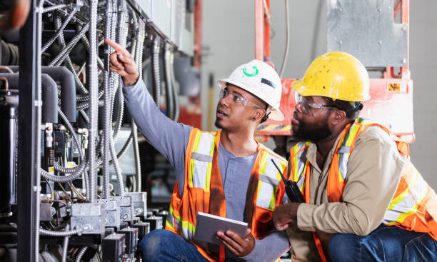 Best Electrical Contractors for Businesses  in Mpbell, CA